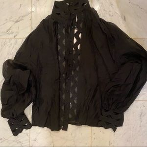 Black top size small